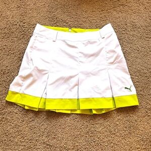 Puma Golf Skort Women’s White/Acid Green Pleated Lifestyle | Size 8